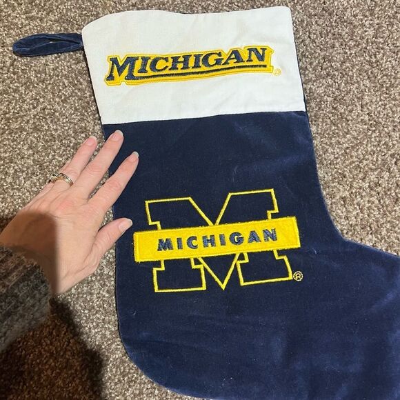 😊 3/$30 University of Michigan Christmas stocking GUC - Picture 9 of 9